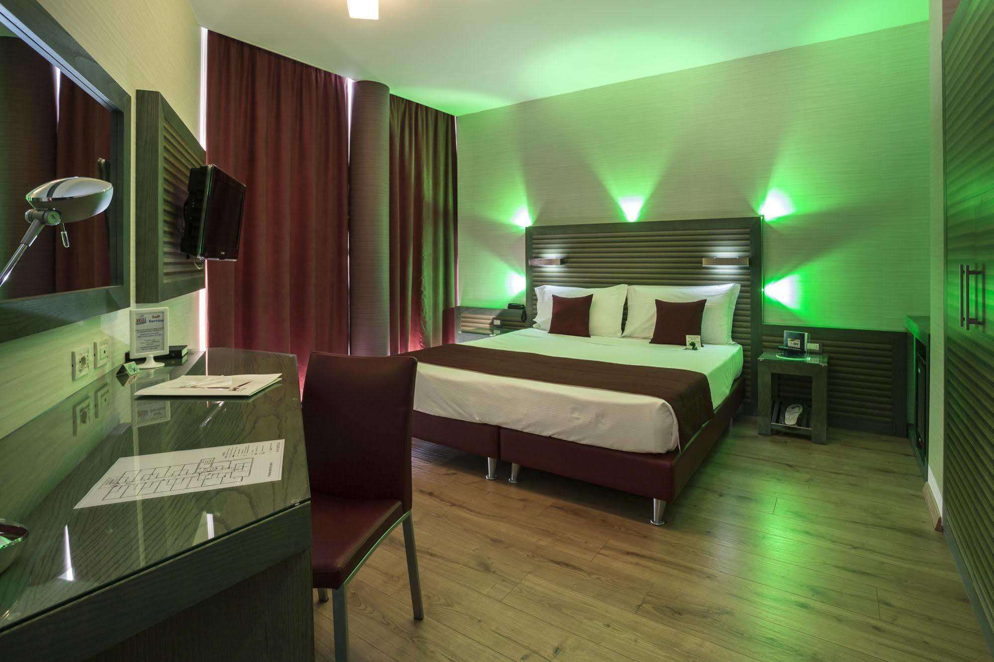 Best Western Ivrea Crystal Palace Banchette D'Ivrea Eksteriør bilde