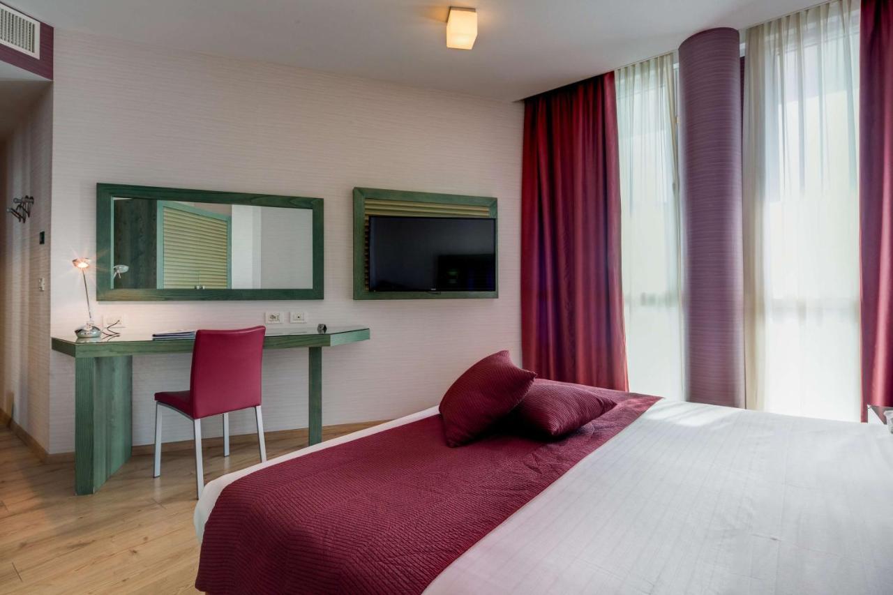 Best Western Ivrea Crystal Palace Banchette D'Ivrea Eksteriør bilde