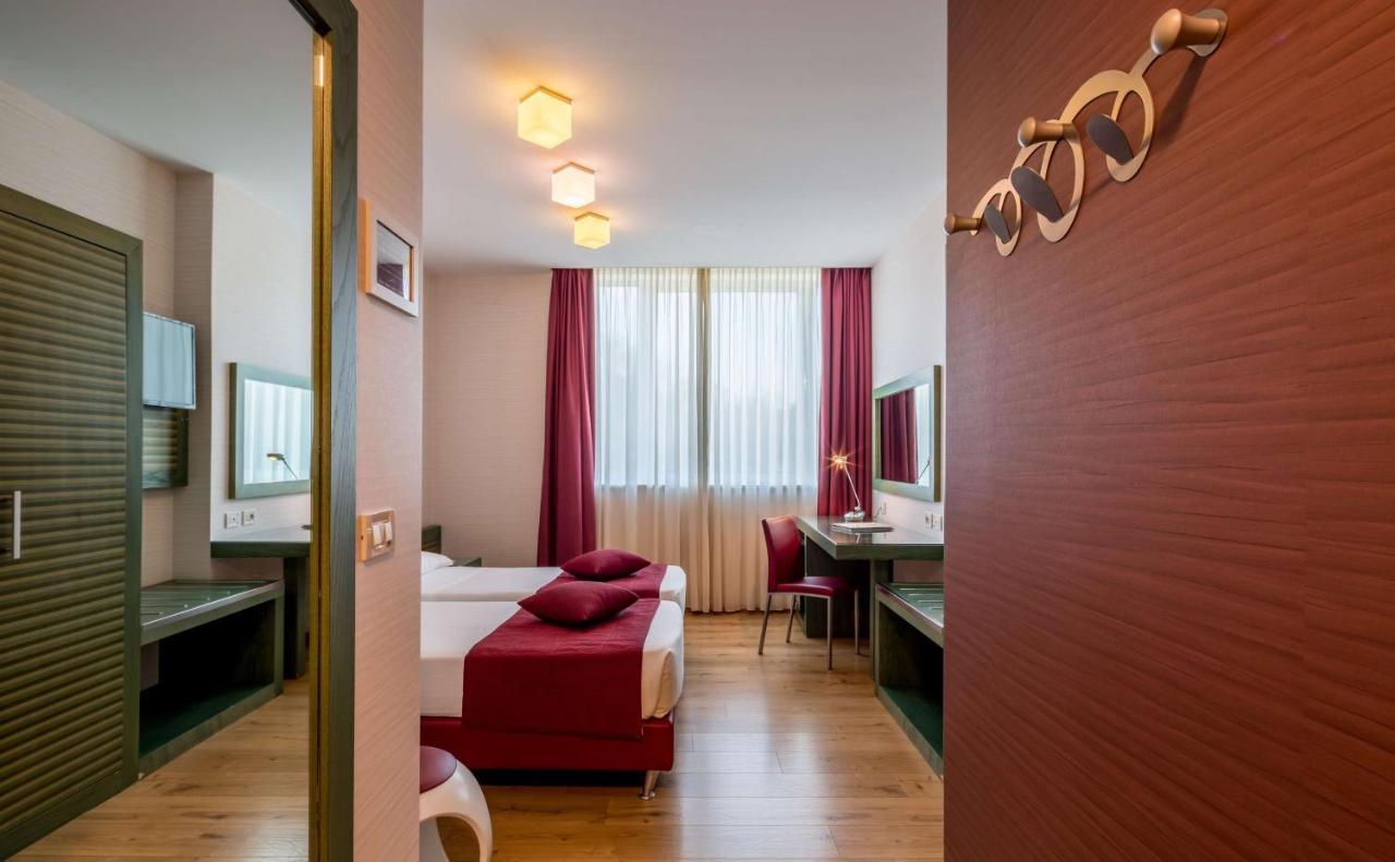 Best Western Ivrea Crystal Palace Banchette D'Ivrea Eksteriør bilde