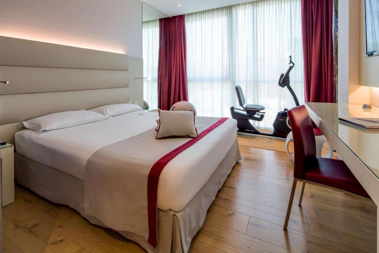 Best Western Ivrea Crystal Palace Banchette D'Ivrea Eksteriør bilde